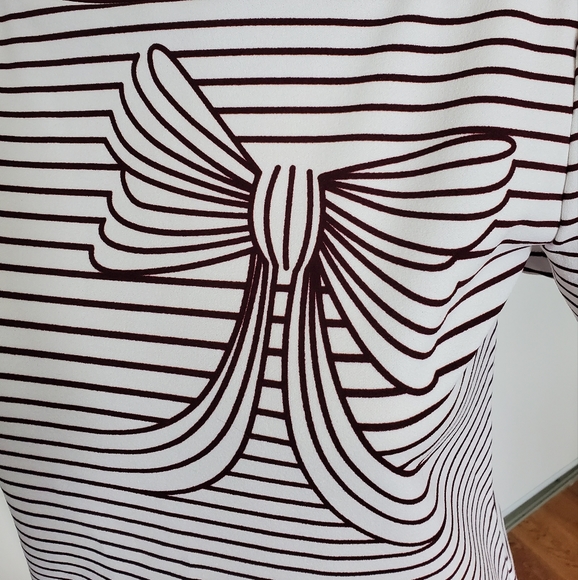 RW& Co. Top - Picture 11 of 12